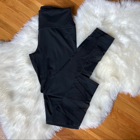 Victoria's Secret Pants - ☾ VS SPORT 7/8 leggings